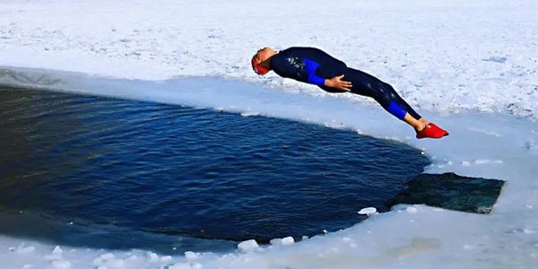 润滑油下行阶段：经销商要冬泳不要冬眠